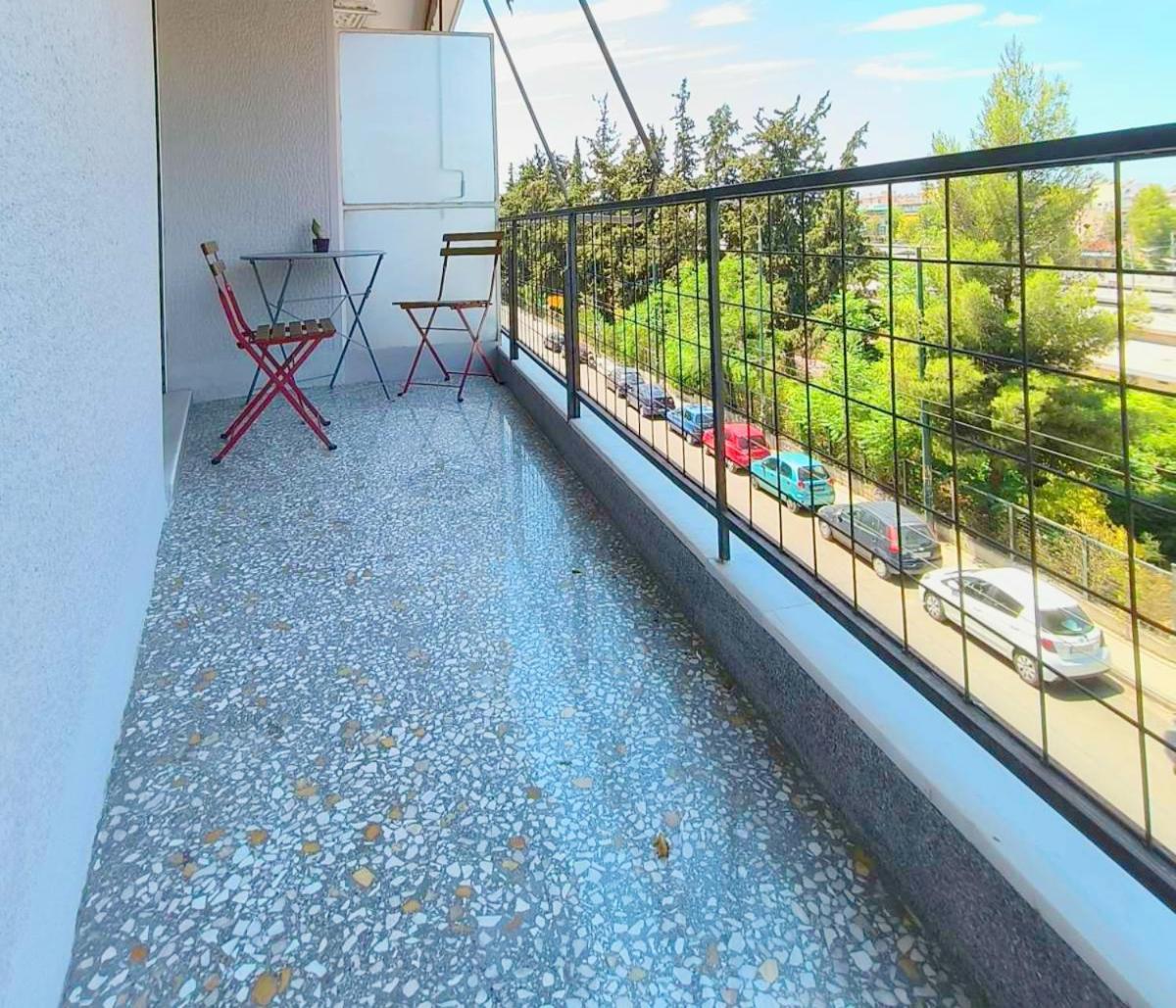 Апартаменти Stylish Artistic Flat With View, Three Min To Metro Афіни Екстер'єр фото